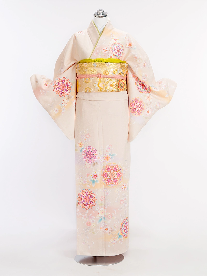 No.17 ピンクベージュ花結晶<br>¥16,500（税込）